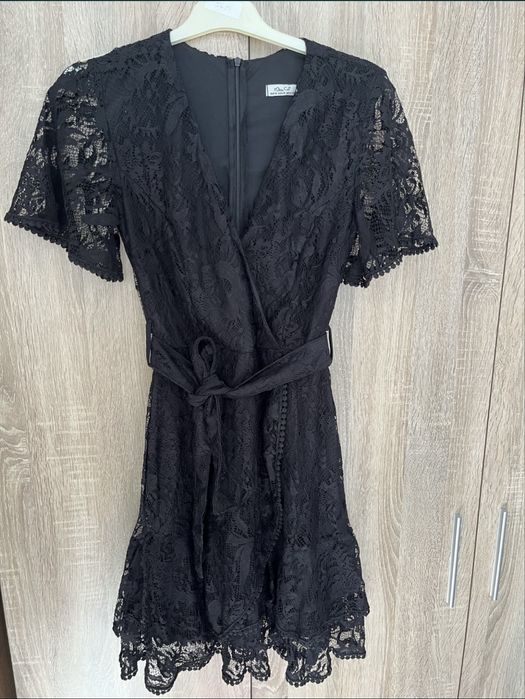 Дамска рокля