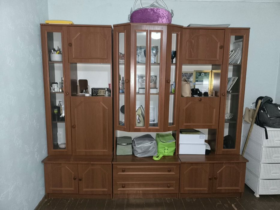 Гарнитур стенка продается