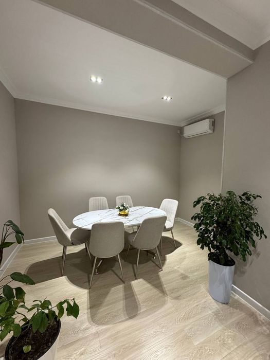 Продам евро дом Мирзо-Улугбекский Карасу 6  1 уровень 3 сотки