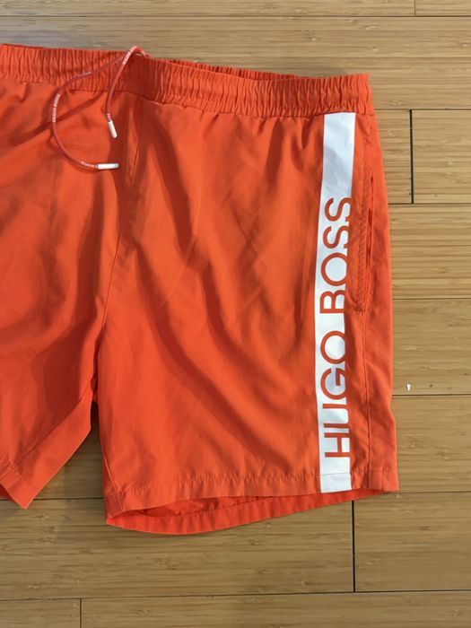 Мйжки шорти на HUGO BOSS