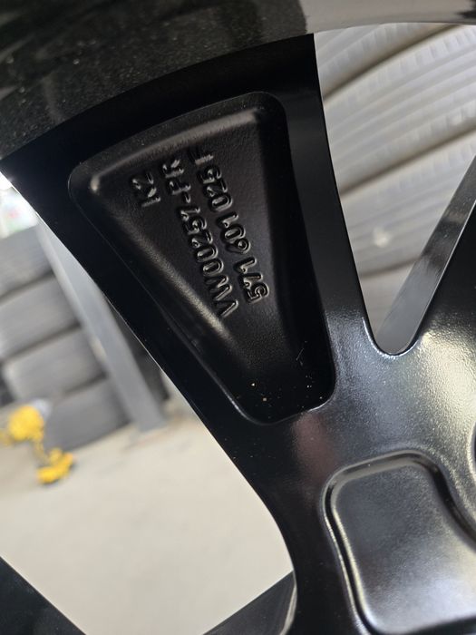 1 Брой Джанта 20 / 5х112 - VW Tiguan и др. 5x112