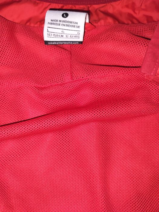 Футболна ветровка Nike за юноша