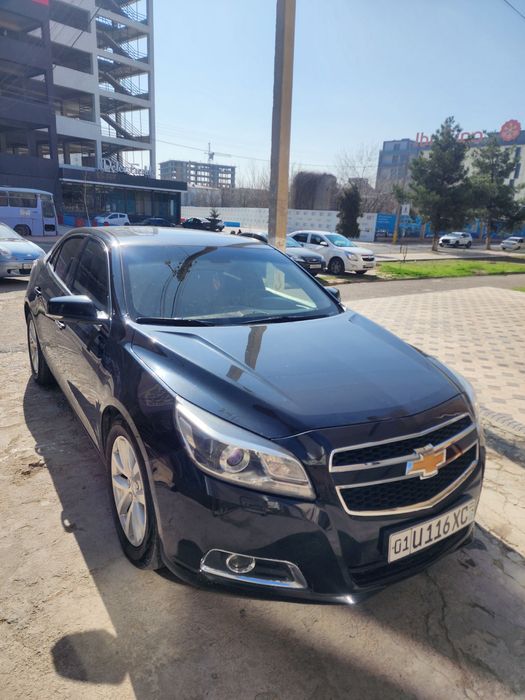 Malibu 2012 yil 3 poz