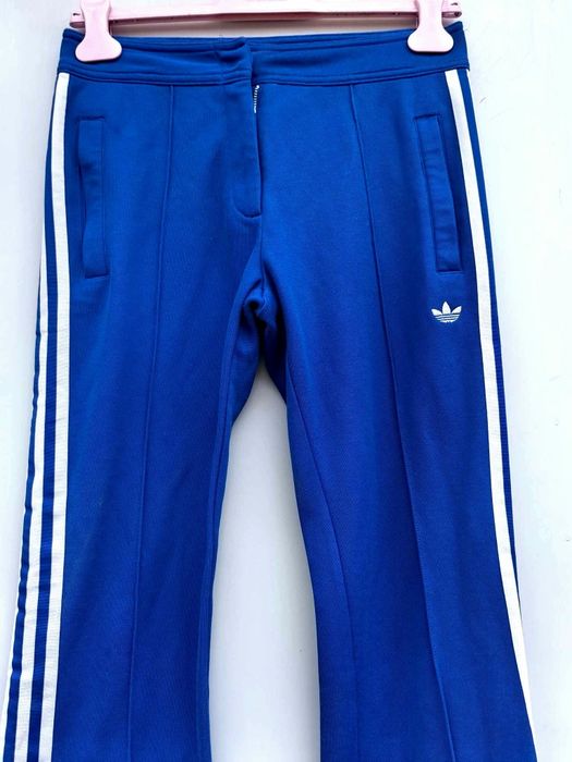 Adidas Originals оригинална дамска долница Хс размер