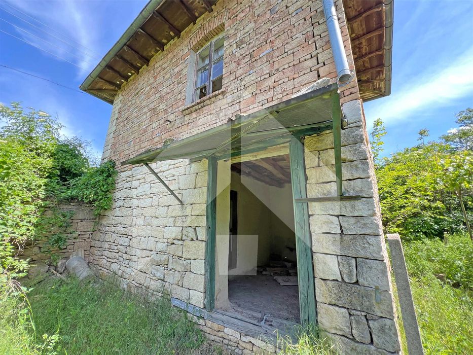 Продава се Къща в Нови пазар - 98 кв.м за 72 €/кв.м - Снимка #8