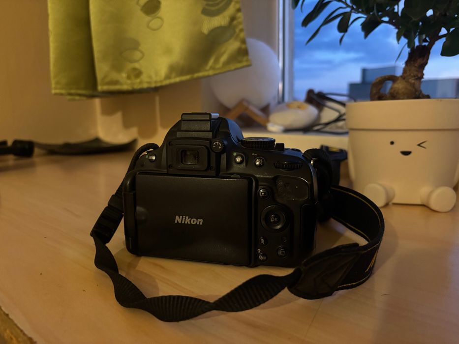 Aparat foto Nikon D5100