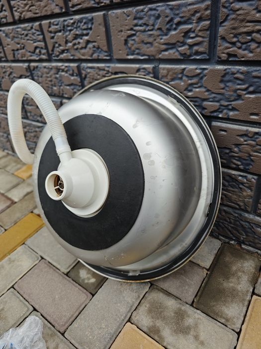 Раковина металлическая