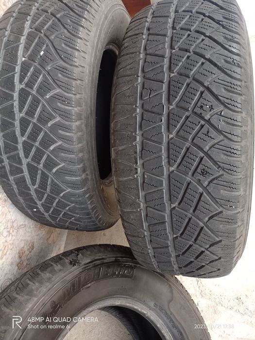 Шины 4 штуки 275 / 65 / R17