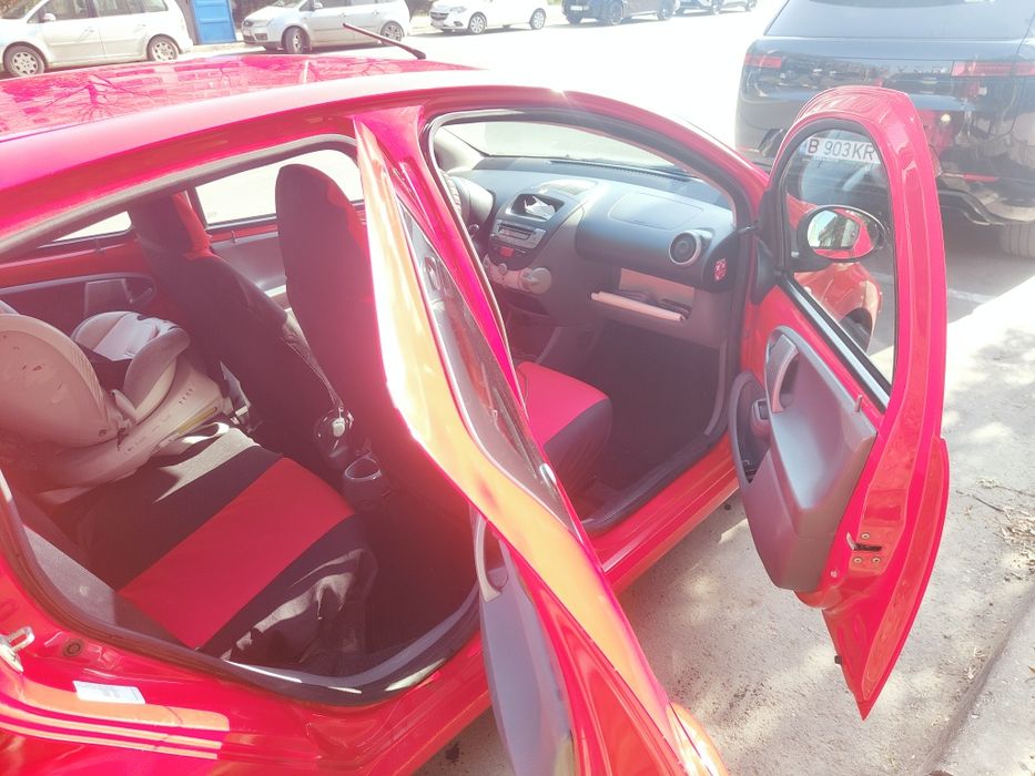 Toyota Aygo „Furia Roja”   Consum Mic, Super Sprintenă, Preț Mic