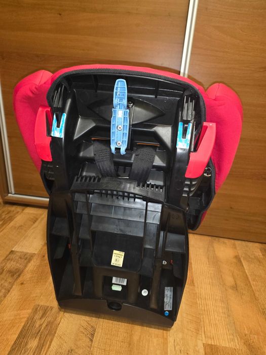 Детско столче за кола Bébé Confort Iseos Neo+