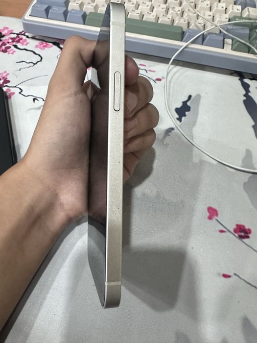 Продам Iphone 12 64gb