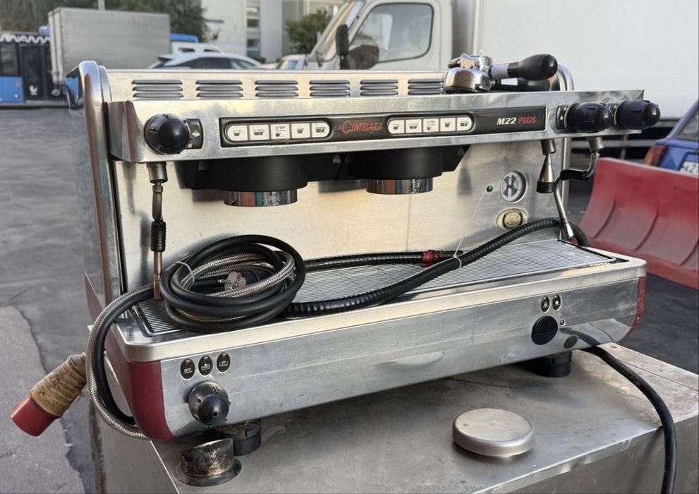 Кофемашина Cimbali m22+