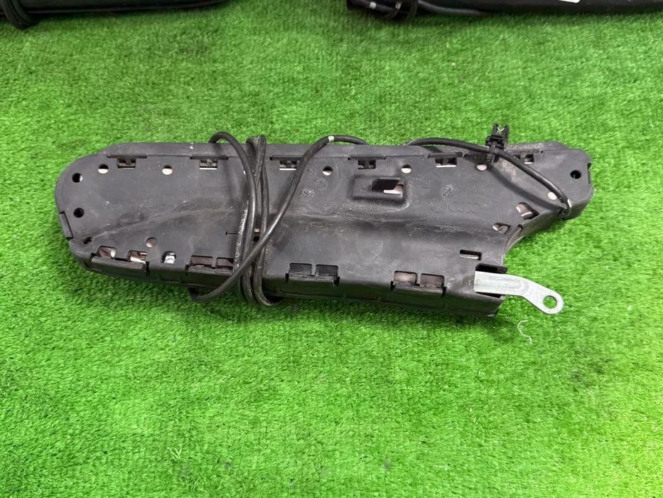 AIRBAG SCAUN STANGA ( 3 BUC.) AUDI A6 C6 / S6 C6 / RS6 C6 / Q7 4L COD OEM 4F0880241G