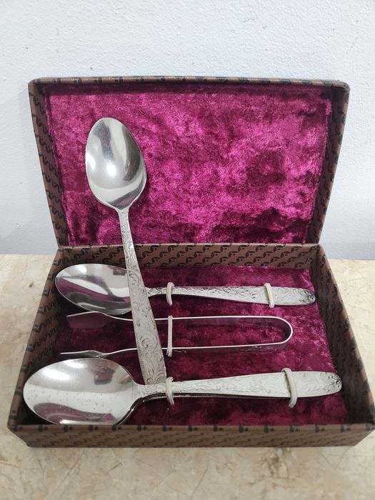 АНТИКВАРНА чанта, Антикварни лъжици за кафе чай