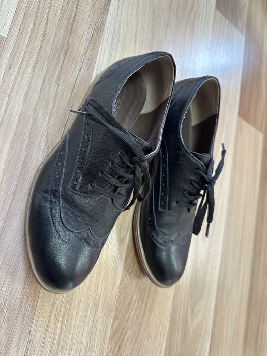 Дамски обувки от естествена кожа 38 номер