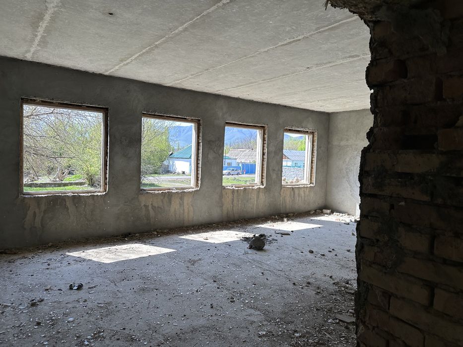 Продаеться здание под бизнес