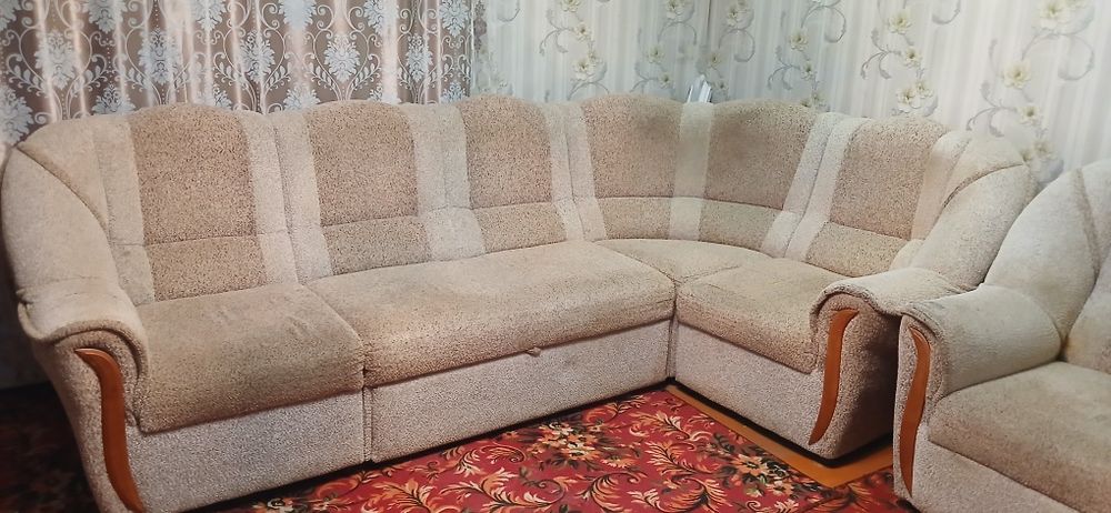 Продам Диван с Креслом