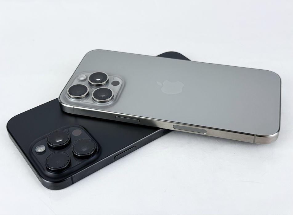 Apple iPhone 15 Pro Max 256GB Natural / Black USA Перфектен! Гаранция!