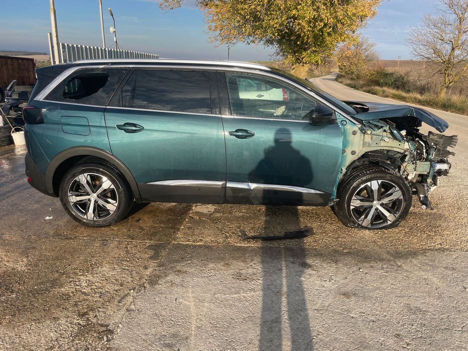 Peugeot 5008, 1.6 PureTech 180, двигател 5GF, automatic, 181 кс., 2021