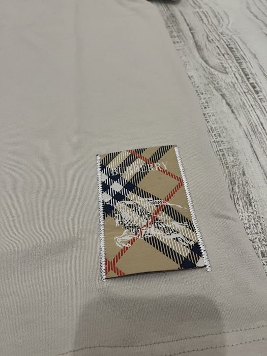 Tricou Premium B U R B E R R Y