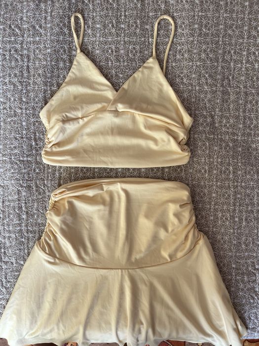 Нови рокли - хс и с