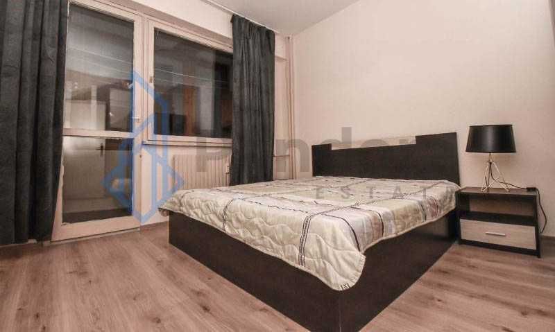 Тристаен апартамент под наем в кв. Младост 3