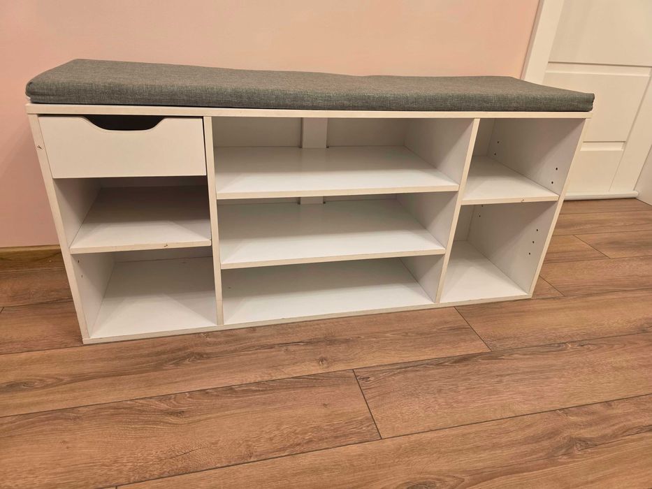 Пейка шкаф за обувки