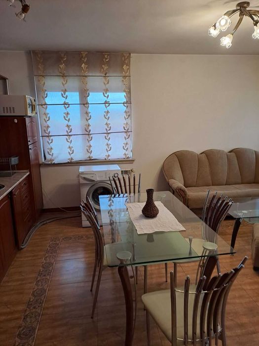 Дава се под наем Двустаен апартамент в Банско - 57 кв.м за 306 € - Снимка #2