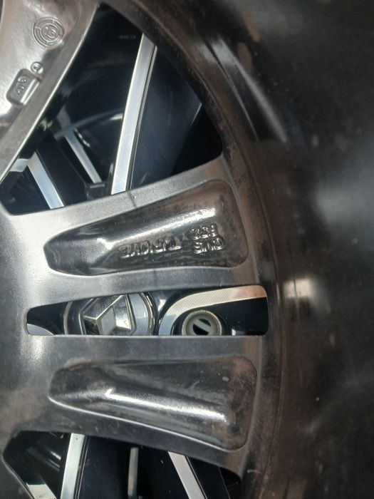 Set 4 jante cu anvelope 225 50 17 Renault Scenic /Megane bosse Edition