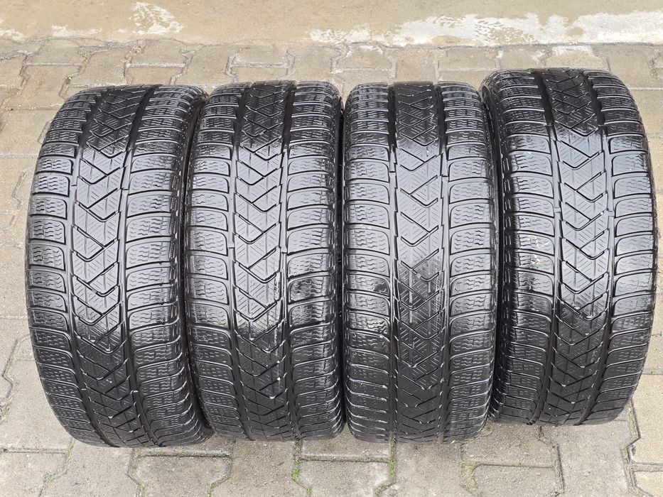 215 40 17 Pirelli