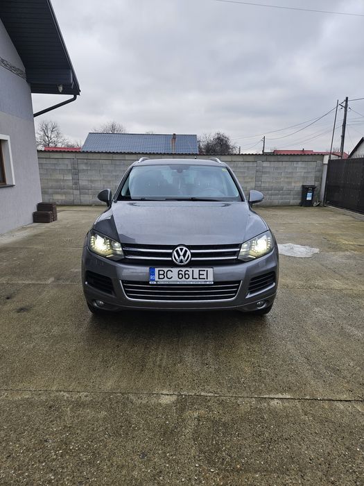 Vand vw touareg  din 2010 nu fac schimb