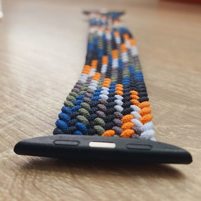 Плетена еластична каишка за apple watch 45mm