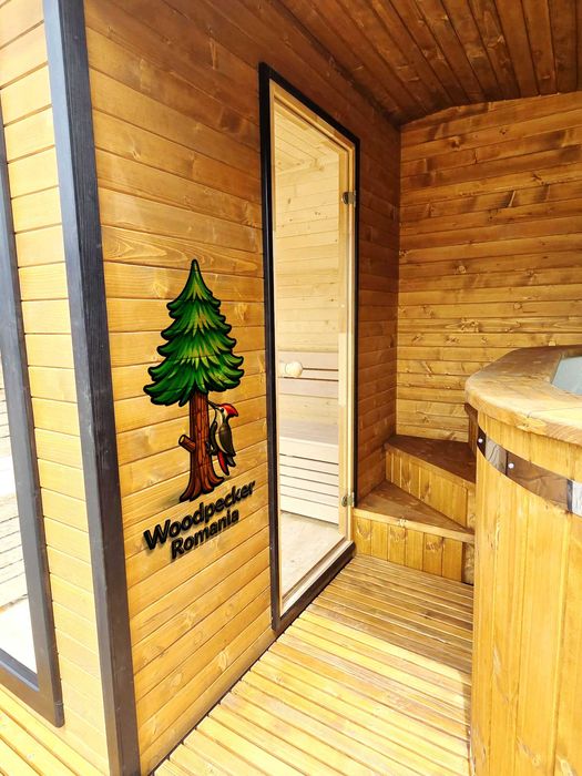 Sauna combinata cu jacuzzi