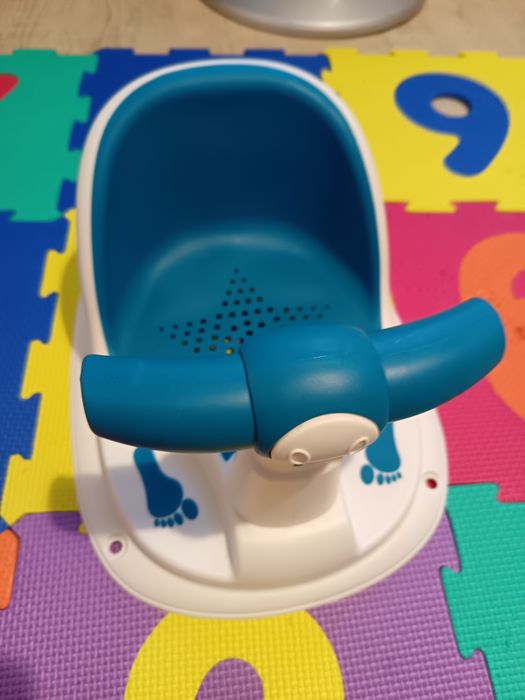 Lot bebe: 2 seturi covor spuma Eva+ 2 scaune baie + 4 perne diverse +