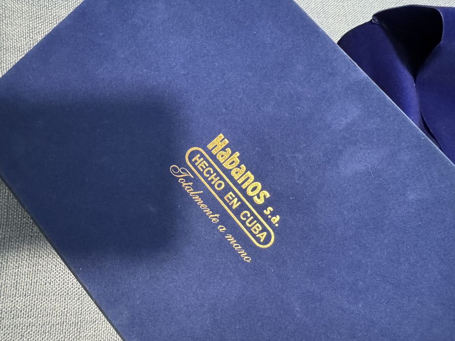 Кутия от пури Partagas Maestro