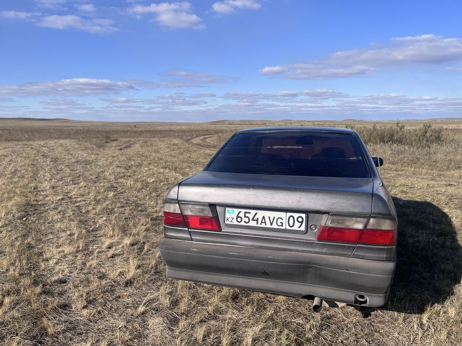 Nissan primera p10
