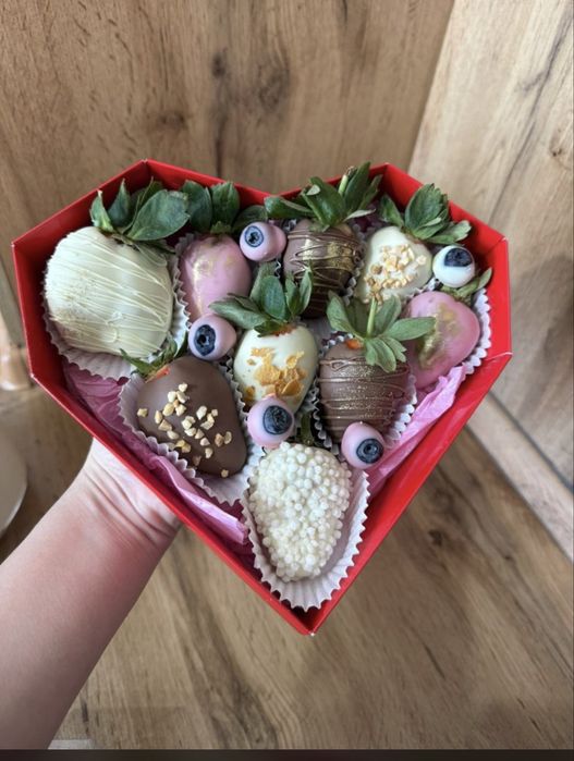 Курс Клубника в Шоколаде