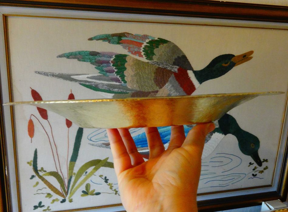 Бронзов съд за сервиране 1.2 кг.