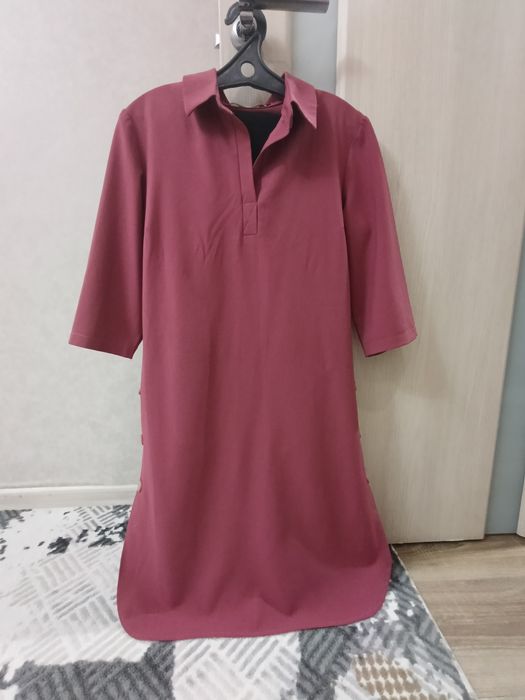 Продам женское платье