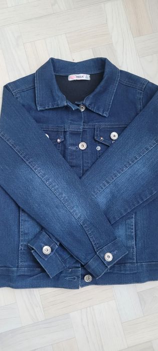 Продам  детскую джинсовую куртку