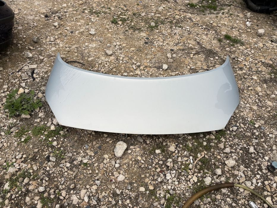 Преден капак за Рено Сценик 2, Гранд Сценик 2005- 2010г