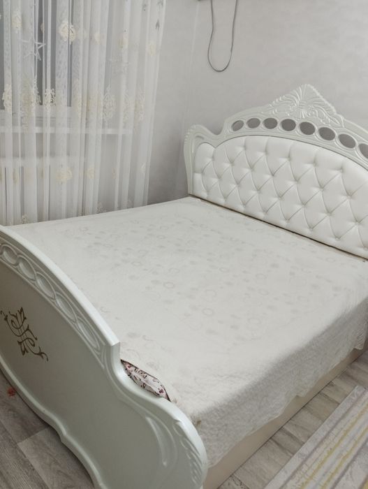 Кровать двухместный