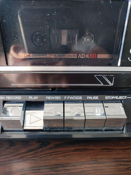 Радиокасетофон SANYO