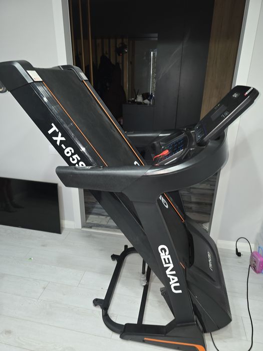 Беговая дорожка Genau