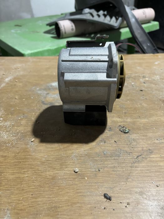 печка навиен, насос