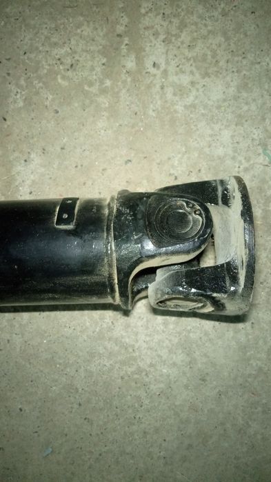 Продам два кардана от Нивы 3D б/у