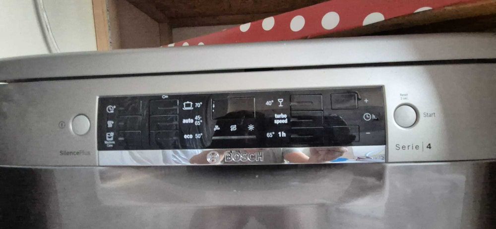 Masina de spalat vase Bosch Seria 4
