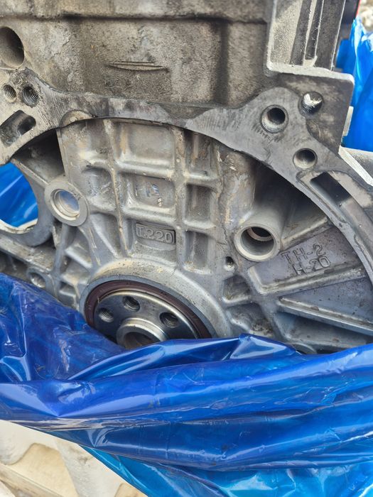 Продам двигатель