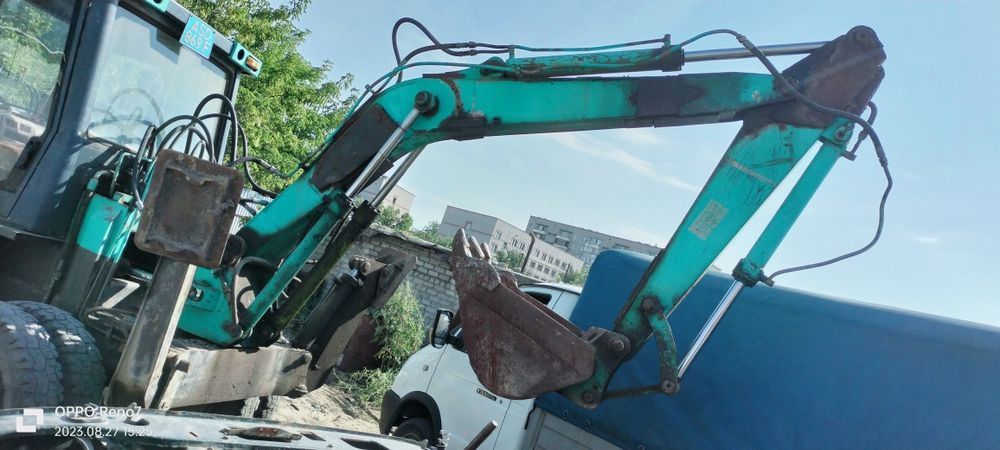 Продам погрузчик экскаватор