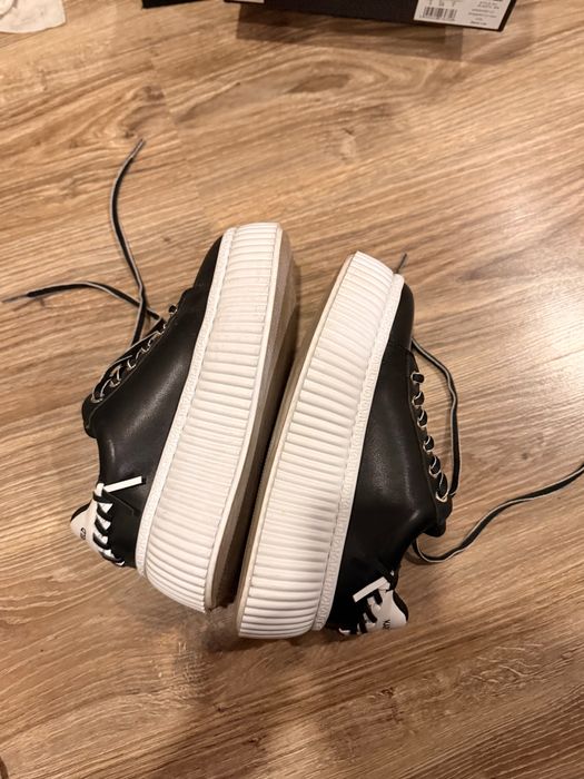 Кецове Karl Lagerfeld като нови